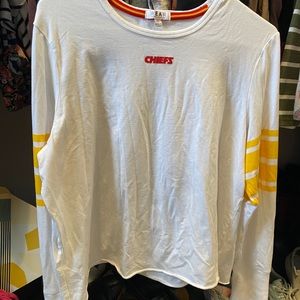 Kansas City Chiefs top with cute sleeve detail size xl